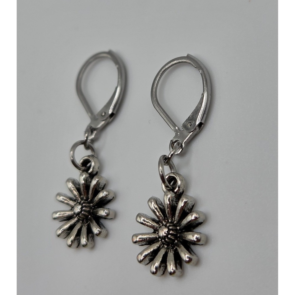 Handmade Earrings Silver Daisy Leverback Stainless Steel Hypoallergenic Floral - Picture 3 of 10